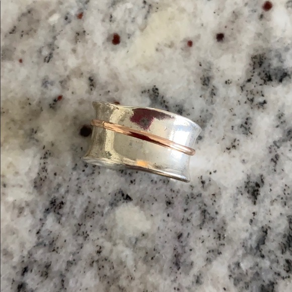 Sterling Silver Ring - Picture 1 of 3